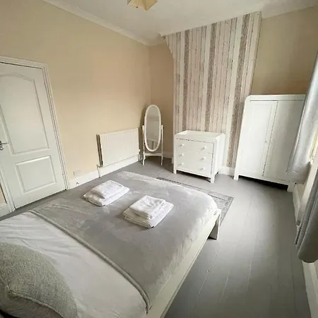 Cosy Town House Edge Of The Lake District Cleator Moor